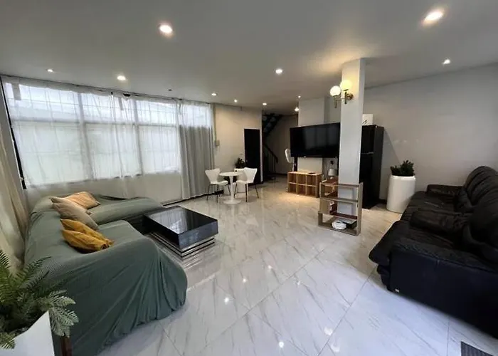 4br 12pax 7min Walk To Samitivej Sukhumvit Hospital Hébergement de vacances Bangkok