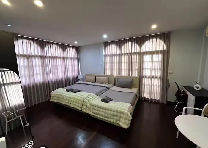 Hébergement de vacances 4br 12pax 7min Walk To Samitivej Sukhumvit Hospital